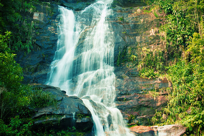 Cachoeira na Floresta da Tijuca (Foto: Getty Images)