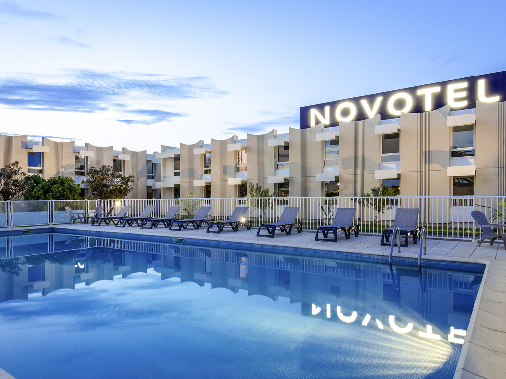 Discover the charms of the Novotel Perpignan Rivesaltes hotel, just 15 minutes from the Mediterranean. Whether you're staying as a family or enjoying a romantic weekend away, the hotel offers comfortable rooms and a bright restaurant. For your business trips, our three meeting rooms will ensure your business seminar is a success. Soak up the sun by our palm-lined outdoor pool or stroll through the streets in the center of Perpignan. Enjoy the Catalan pace of life at Novotel.