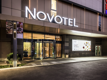 Novotel Xian SCPG hotel is located 2 blocks away from north city wall&#44;adjacent to metro line 2&#46; 15 minutes from CRH station to hotel by metro or 30 minutes drive from Xian International Airport&#46; Hotel is equipped with 276 well appointed rooms with NEXT concept&#46; All Day Dinning restaurant offers excellent international cuisine&#46; 2 Chinese private dining rooms and 4 multifunction rooms further cater for all the guests&#46;
