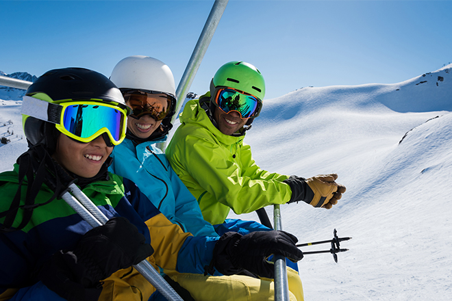 Esquiar familia Pirineos