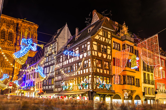 tradicional espíritu navideño Estrasburgo