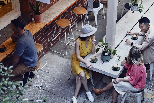 People enjoying brunch at a cafe in Fremantle