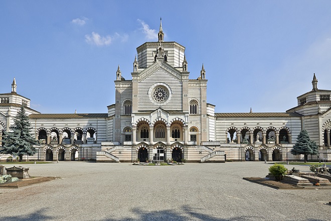 entrata principale del cimitero monumentale a milano