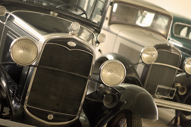 Carros antigos no Museu do Automóvel