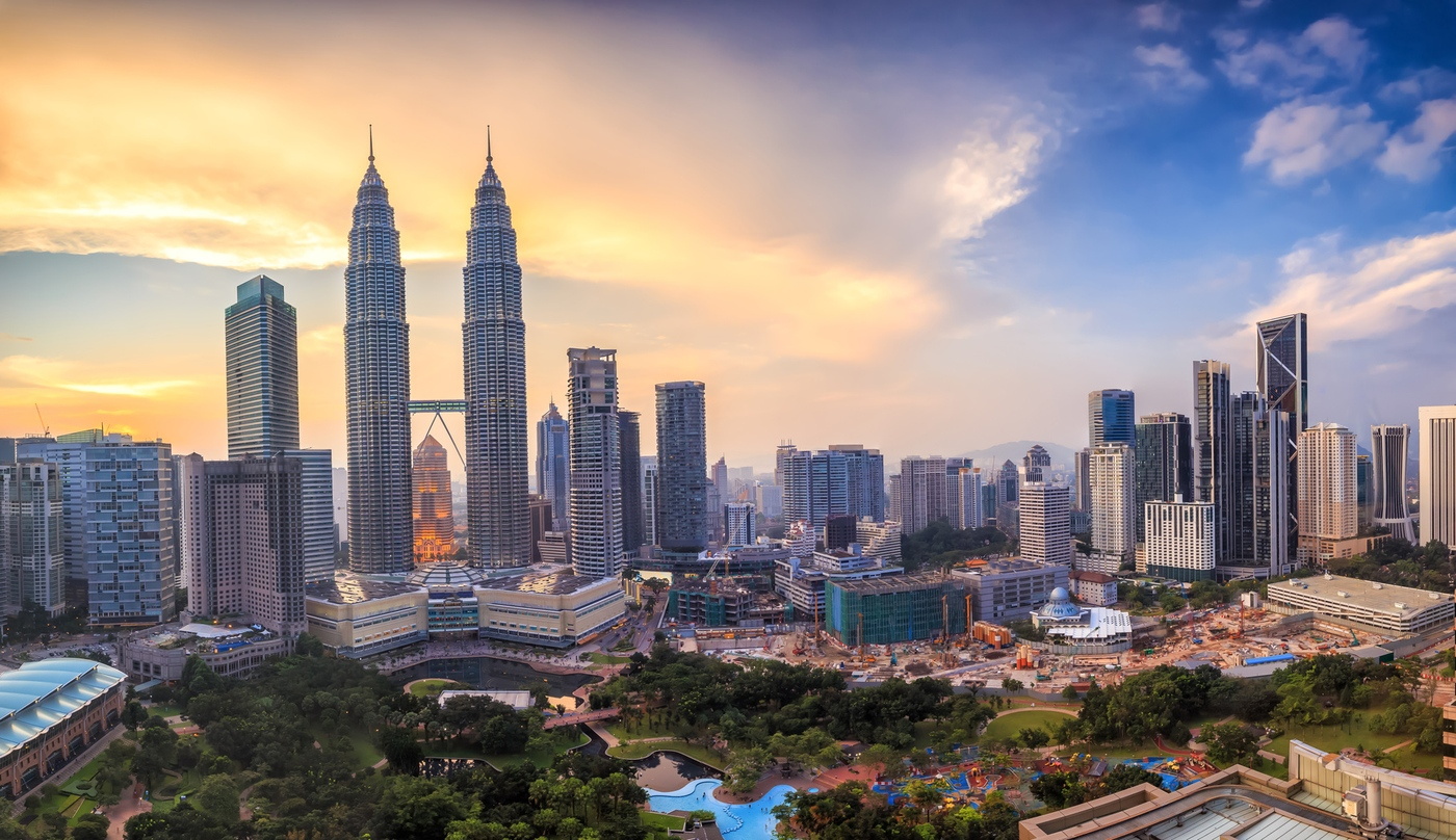 Petronas Towers – Kuala Lampur, Malaysia
